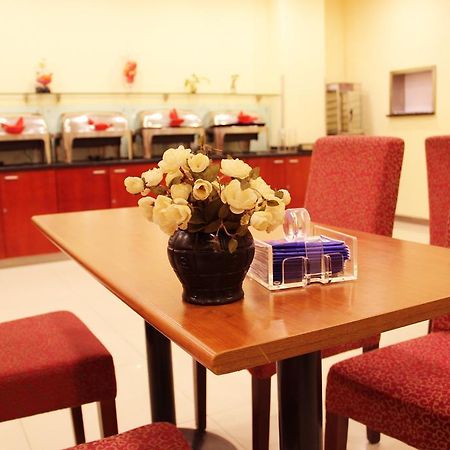 Hanting Express Shangri-La Branch Zewnętrze zdjęcie